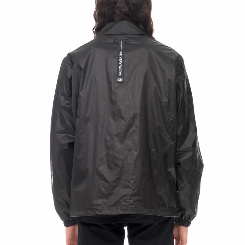 NWT The Very Warm Lightweight Jacket Size Large